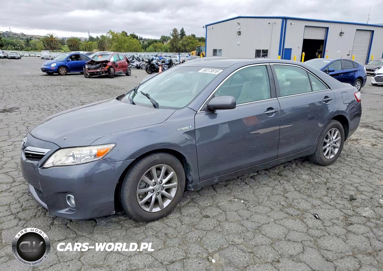 2011 Toyota Camry Hybrid