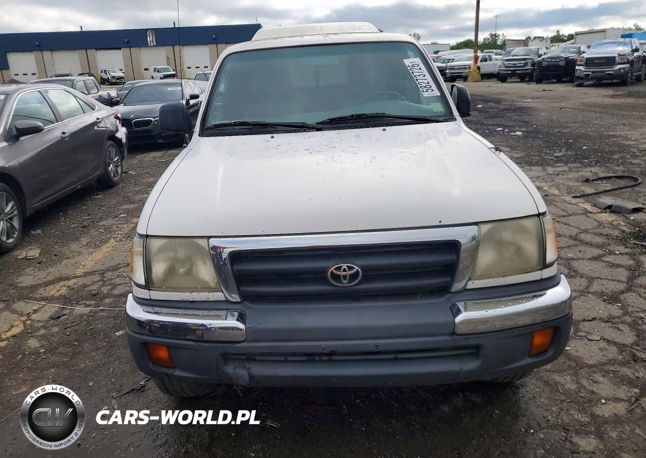 2000 Toyota Tacoma Xtracab VIN:4TAWN72N1YZ629797 - 5
