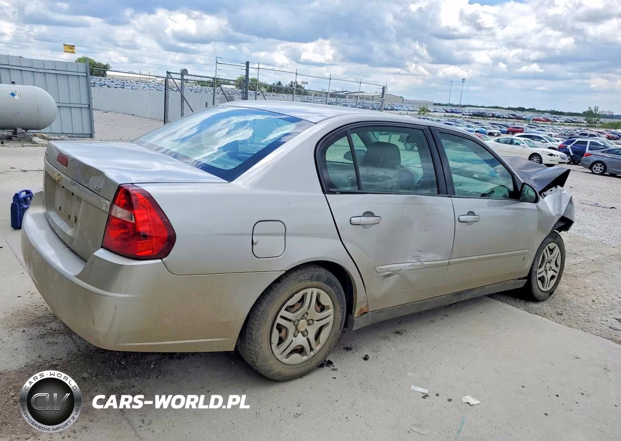 2007 Chevrolet Malibu VIN:1G1ZS58F27F132983 - 3