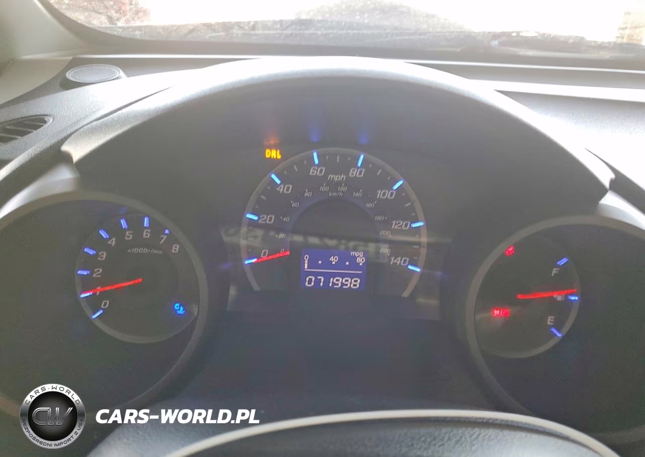 2011 Honda Fit VIN:JHMGE8H36BS008106 - 9