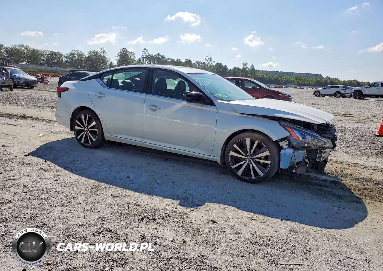 2020 Nissan Altima Sr VIN:1N4BL4CV1LC273746 - 4