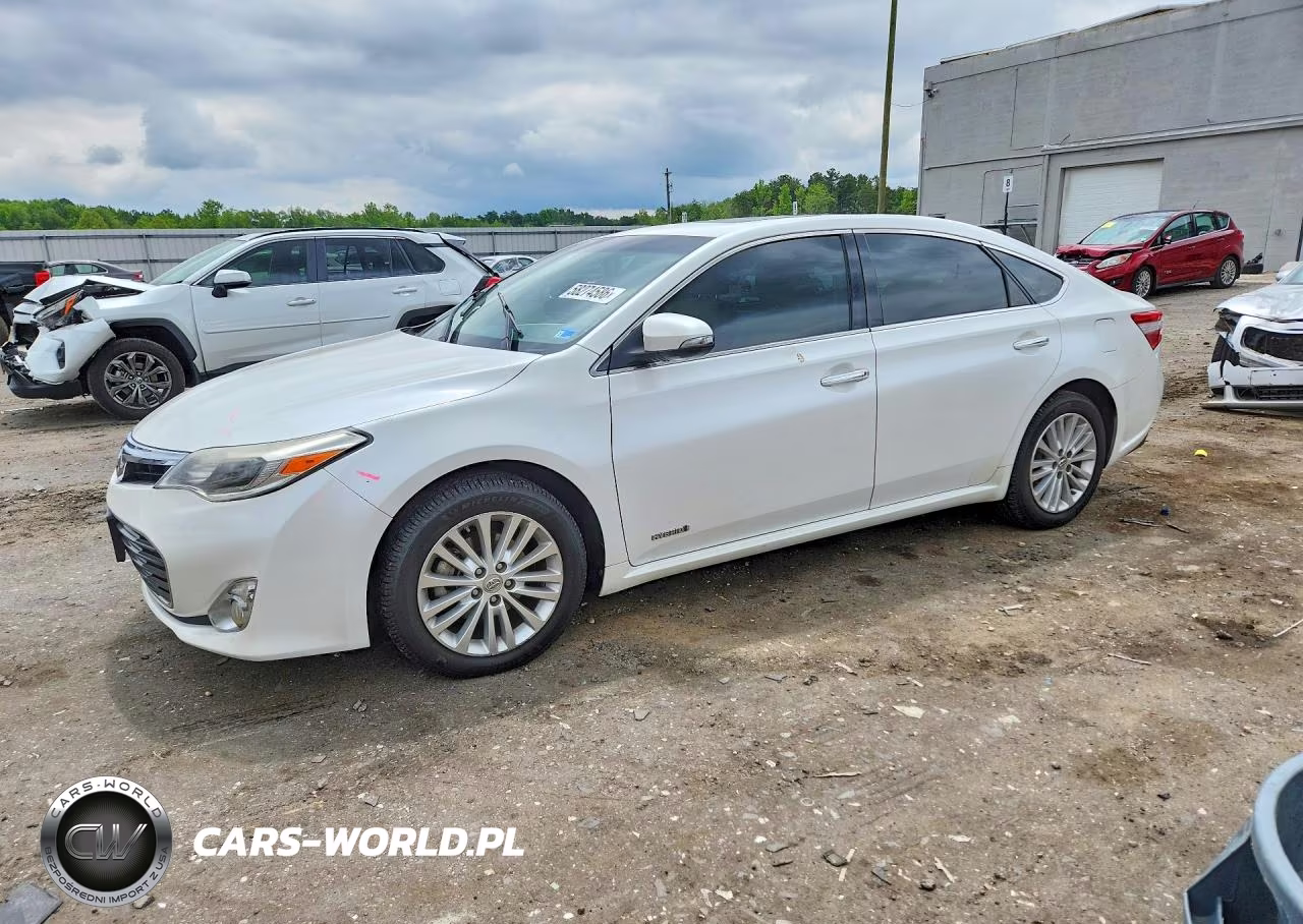 2015 Toyota Avalon Hybrid Limited – zdjęcie 1 z 12