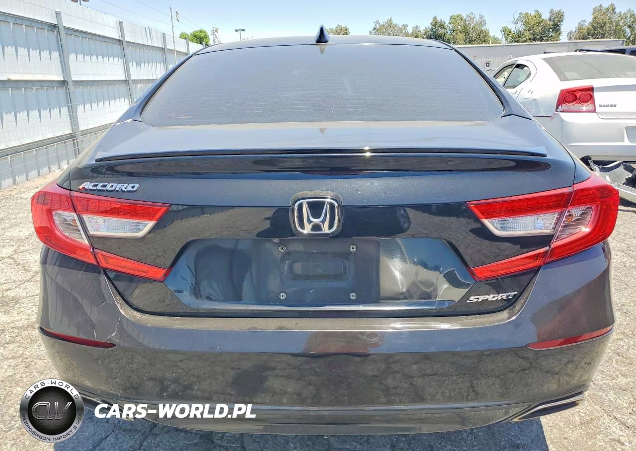 2018 Honda Accord Sport VIN:1HGCV1F37JA142901 - 6