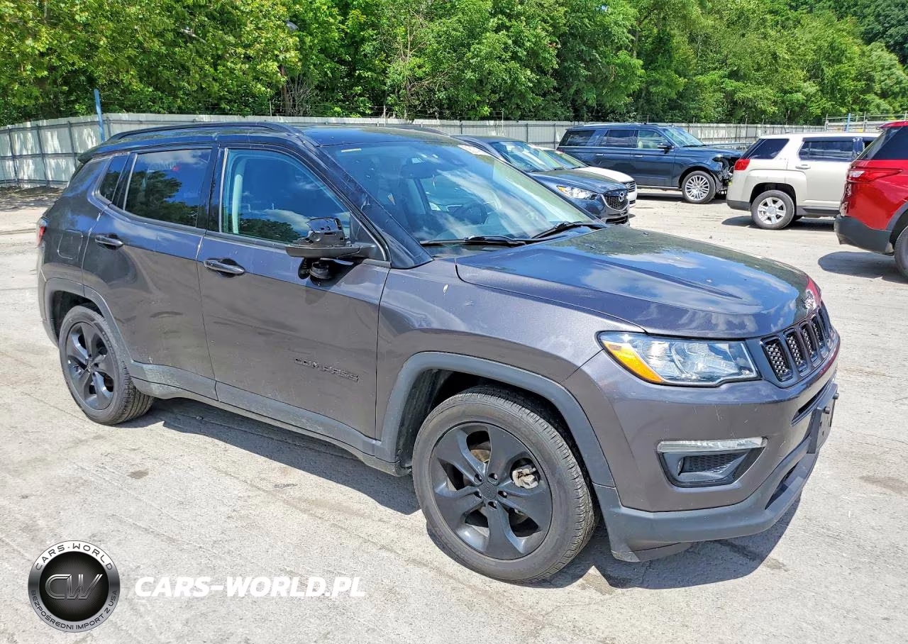 2021 Jeep Compass Latitude VIN:3C4NJCBB0MT587344 - 4