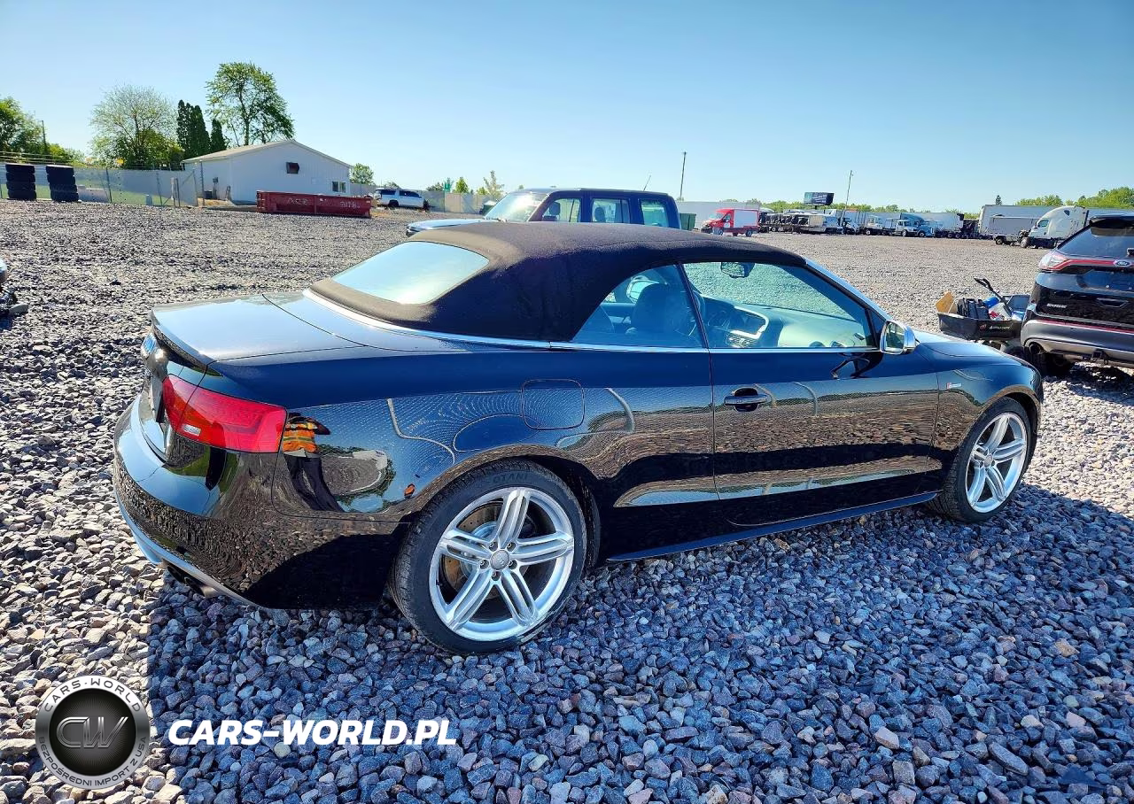 2013 Audi S5 Premium Plus VIN:WAUCGAFH2DN004326 - 3