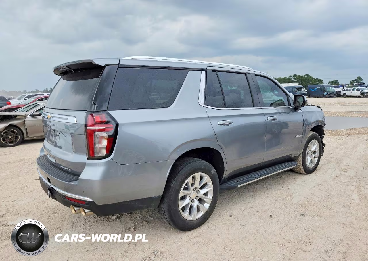 2023 Chevrolet Tahoe C1500 Premier VIN:1GNSCSKD8PR391584 - 3