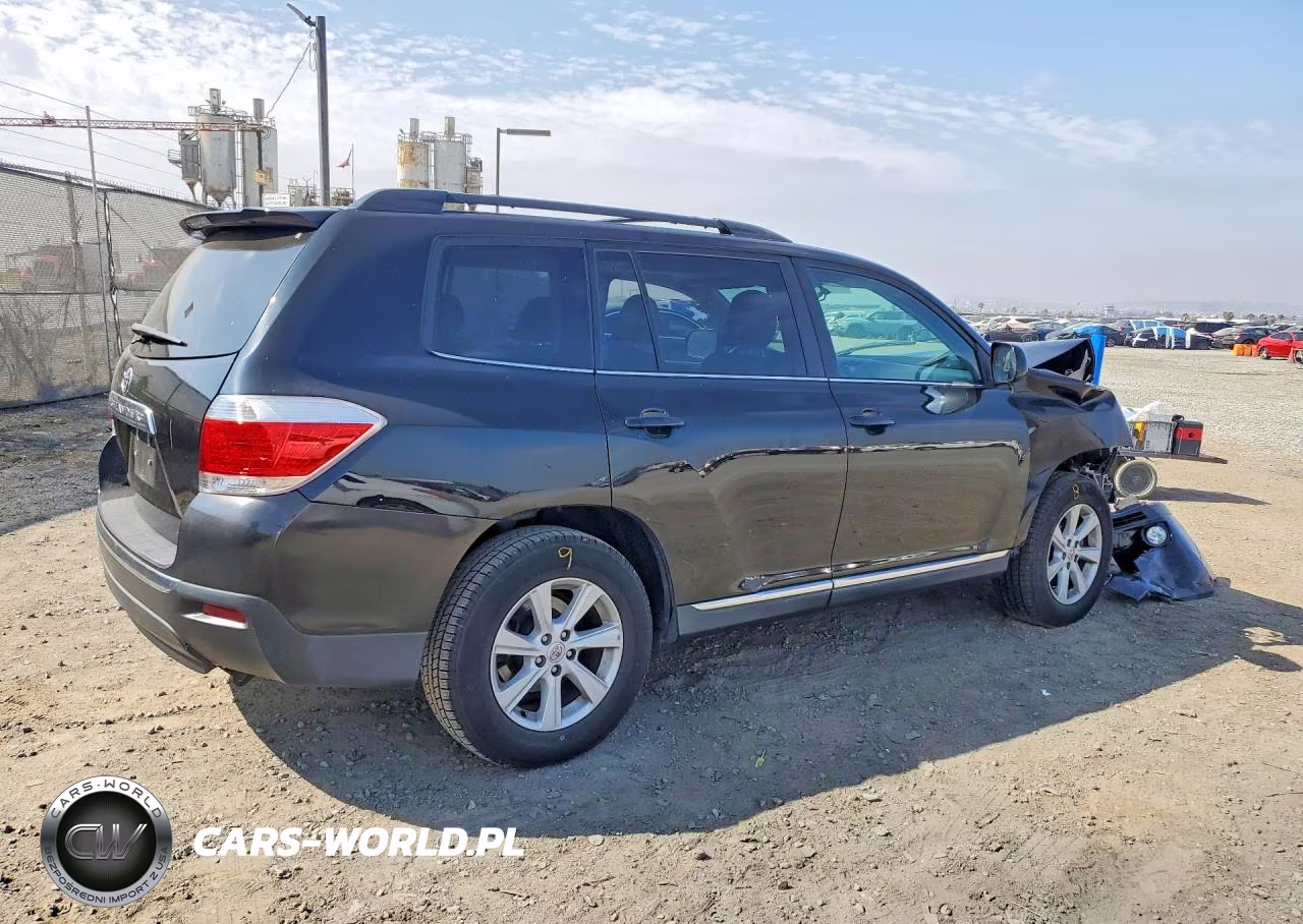2013 Toyota Highlander Se VIN:5TDZK3EH8DS131889 - 3