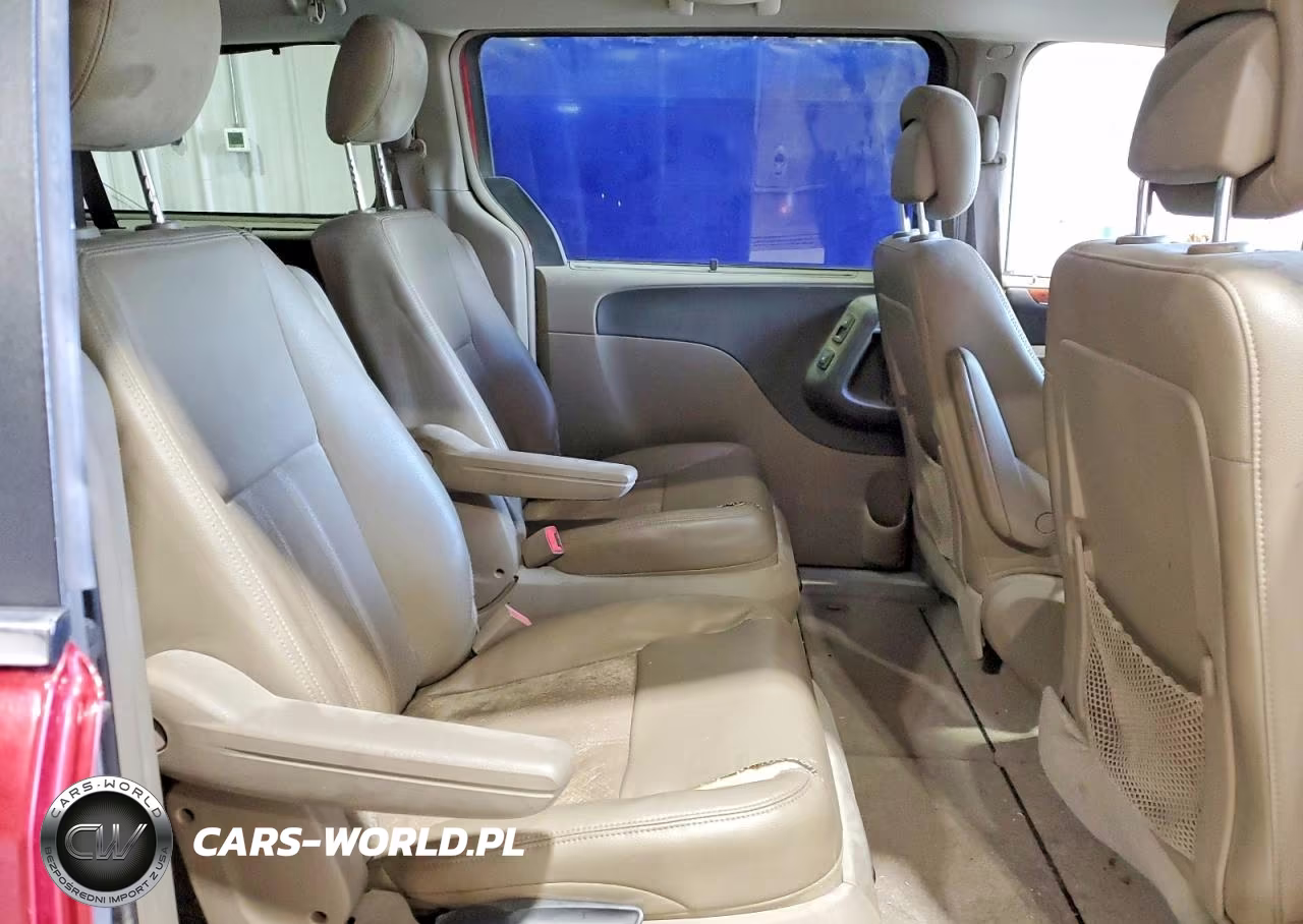 2012 Chrysler Town & Country Touring L VIN:2C4RC1CG1CR246000 - 11