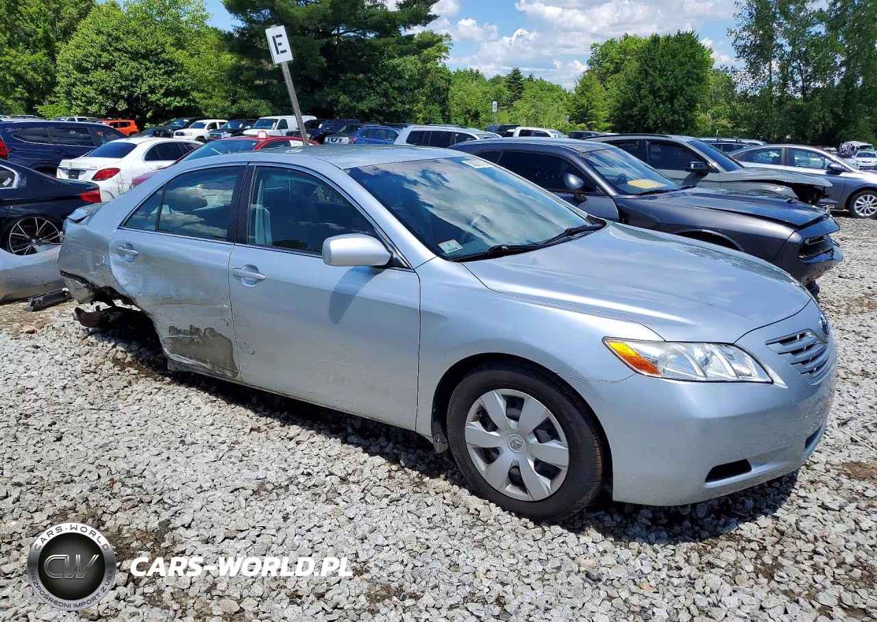 2007 Toyota Camry Le VIN:JTNBE46K673071301 - 4