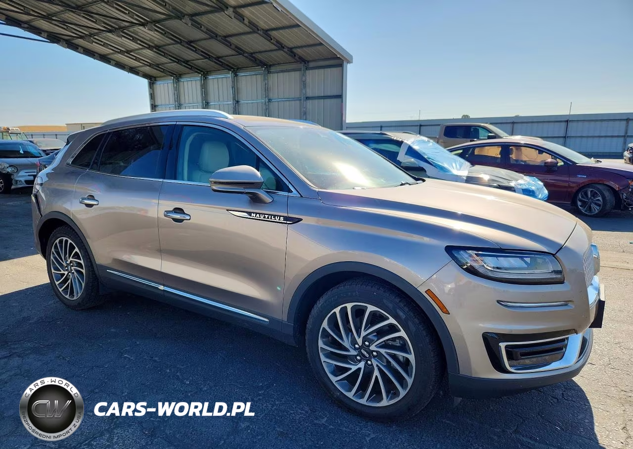 2020 Lincoln Nautilus Reserve VIN:2LMPJ6K9XLBL35361 - 4