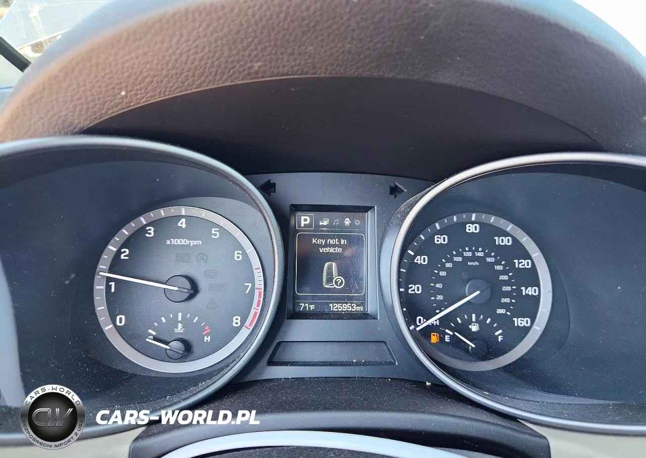 2018 Hyundai Santa Fe Sport 2.4L VIN:5NMZUDLB4JH104119 - 9