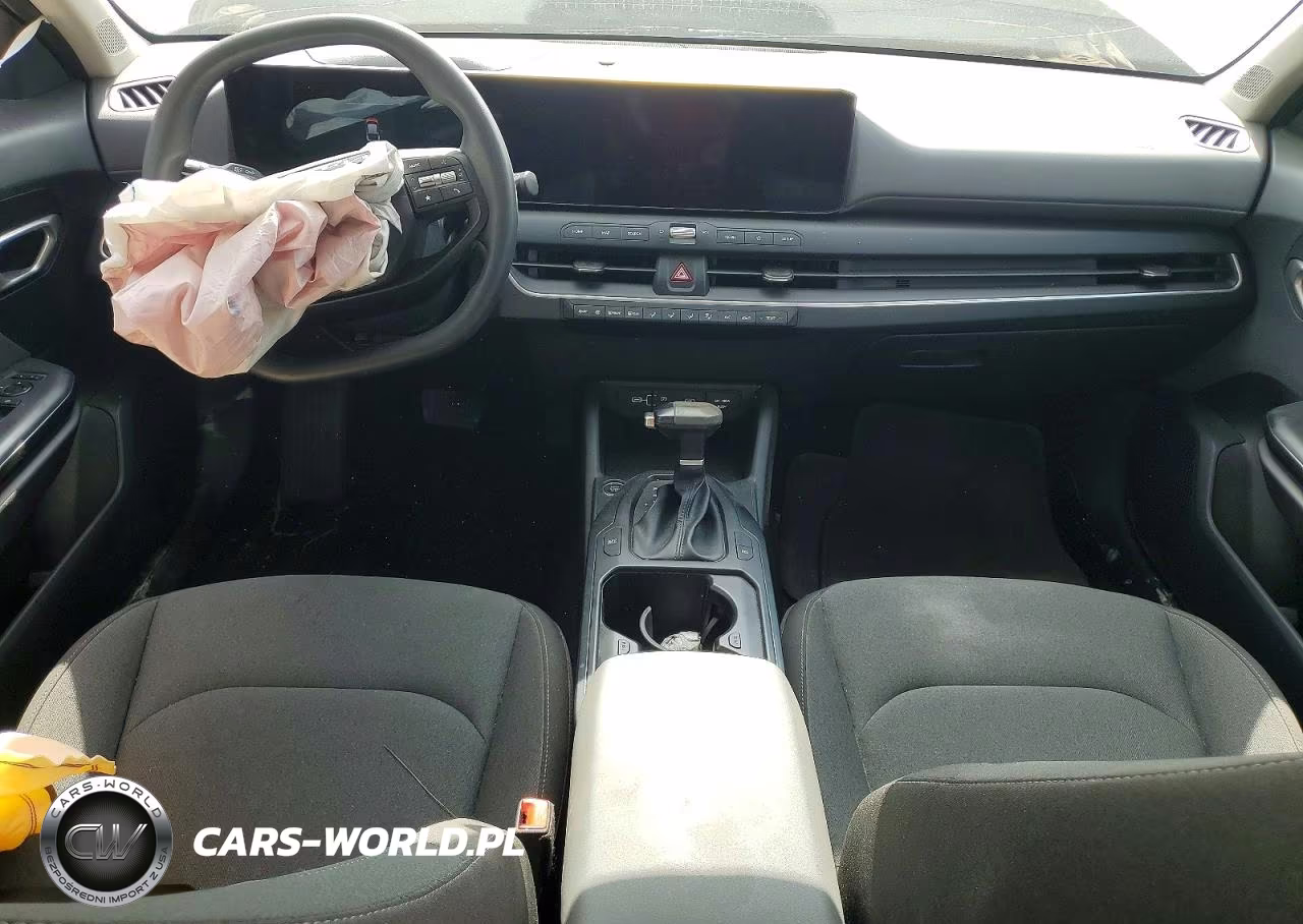 2025 Kia K4 Lxs VIN:3KPFT4DEXSE094879 - 8