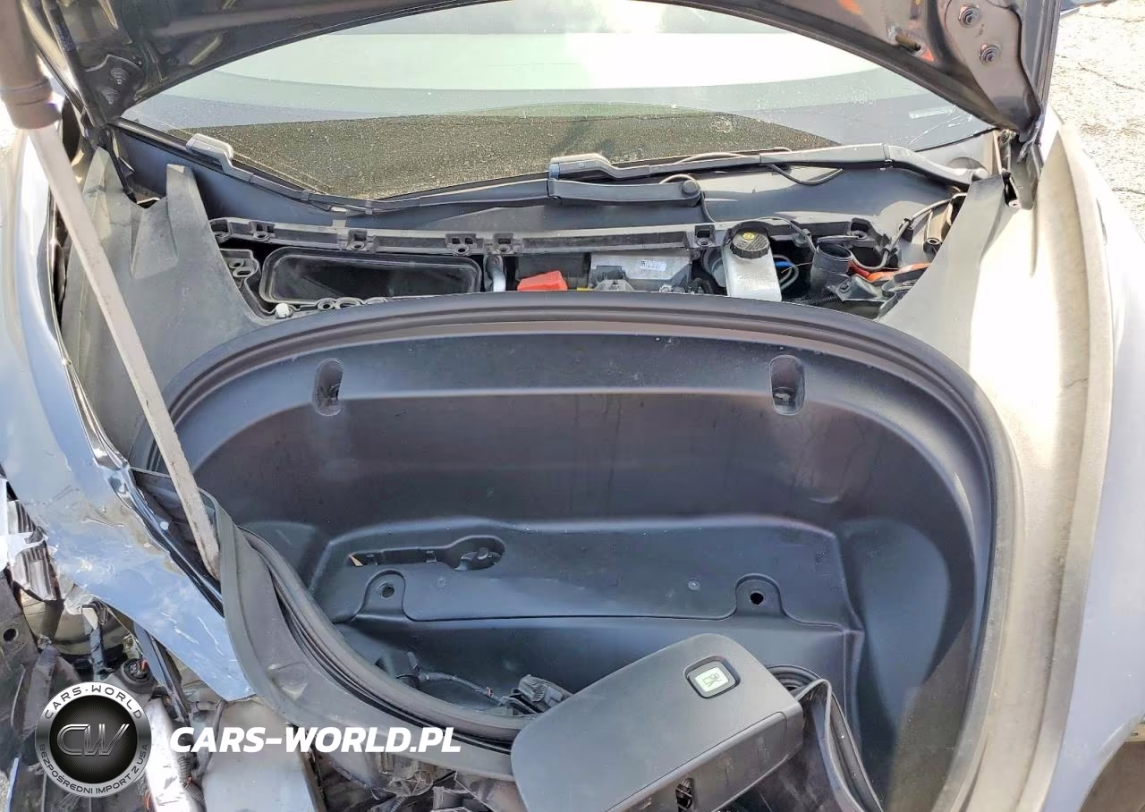 2019 Tesla Model 3 VIN:5YJ3E1EB5KF386823 - 11