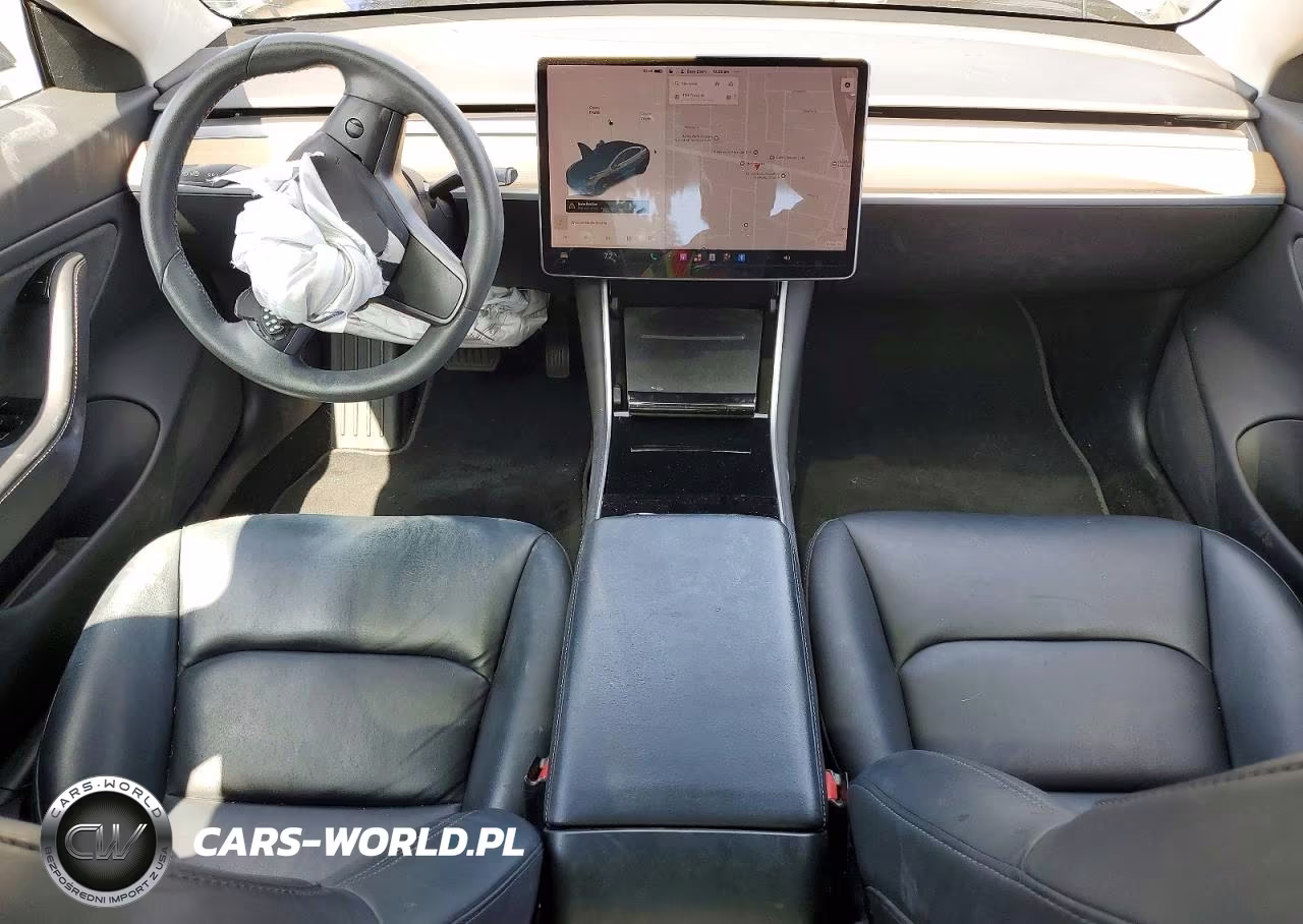 2019 Tesla Model 3 VIN:5YJ3E1EB5KF386823 - 8