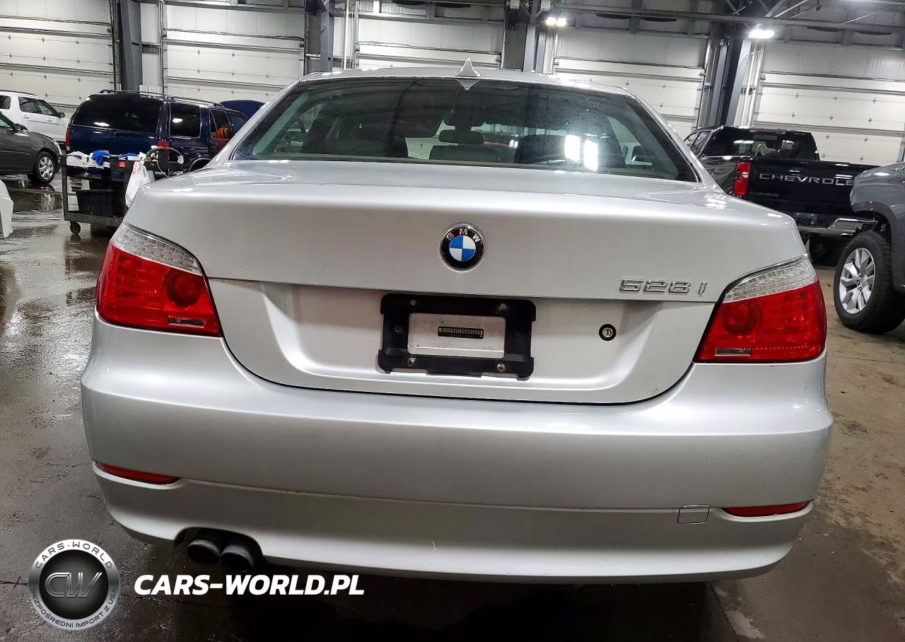 2009 BMW 528 Xi VIN:WBANV13599C151884 - 6