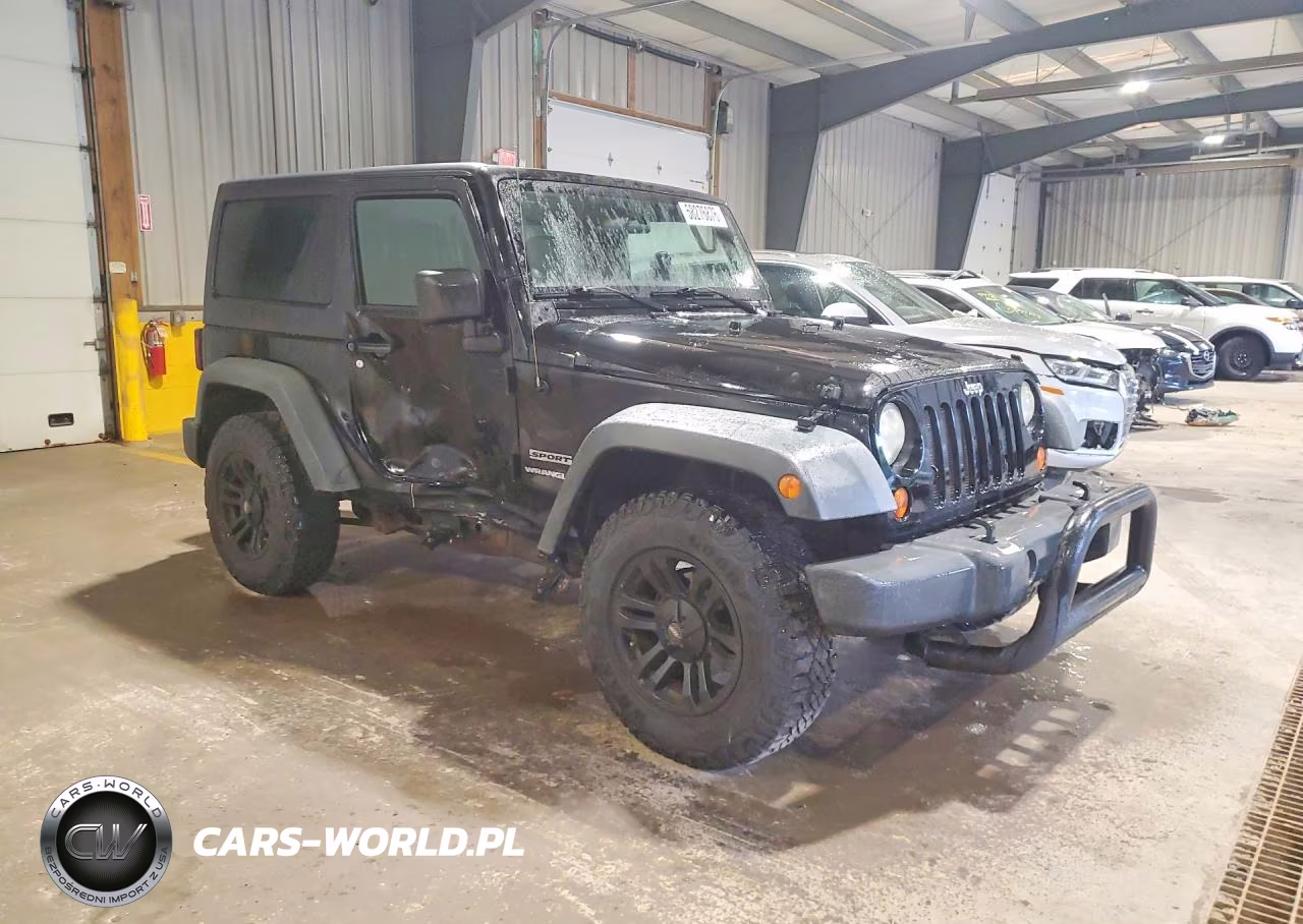 2011 Jeep Wrangler Sport VIN:1J4AA2D19BL596057 - 4