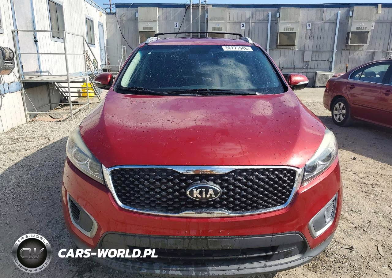2016 Kia Sorento Lx VIN:5XYPG4A34GG147470 - 5