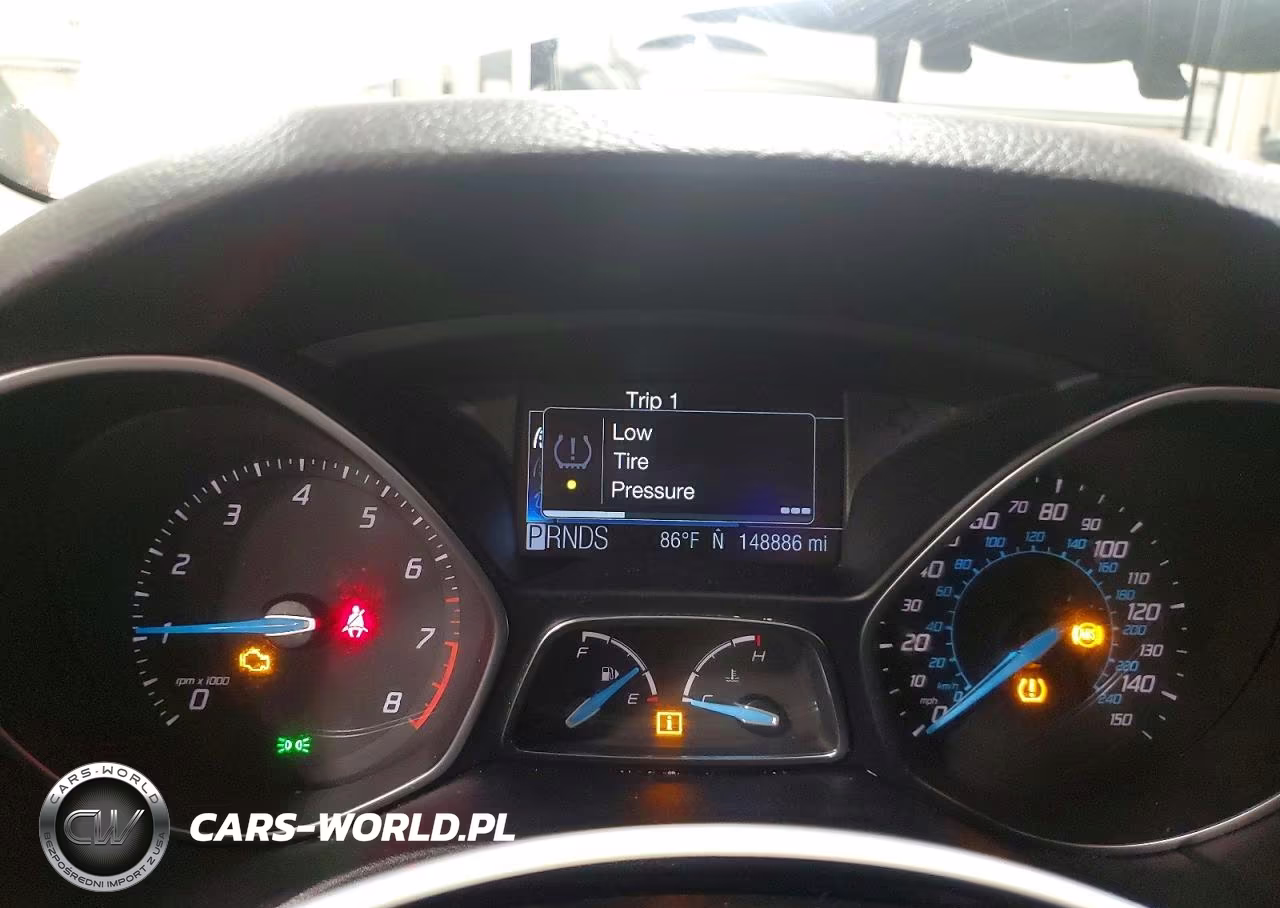 2012 Ford Focus Sel VIN:1FAHP3H26CL361554 - 9