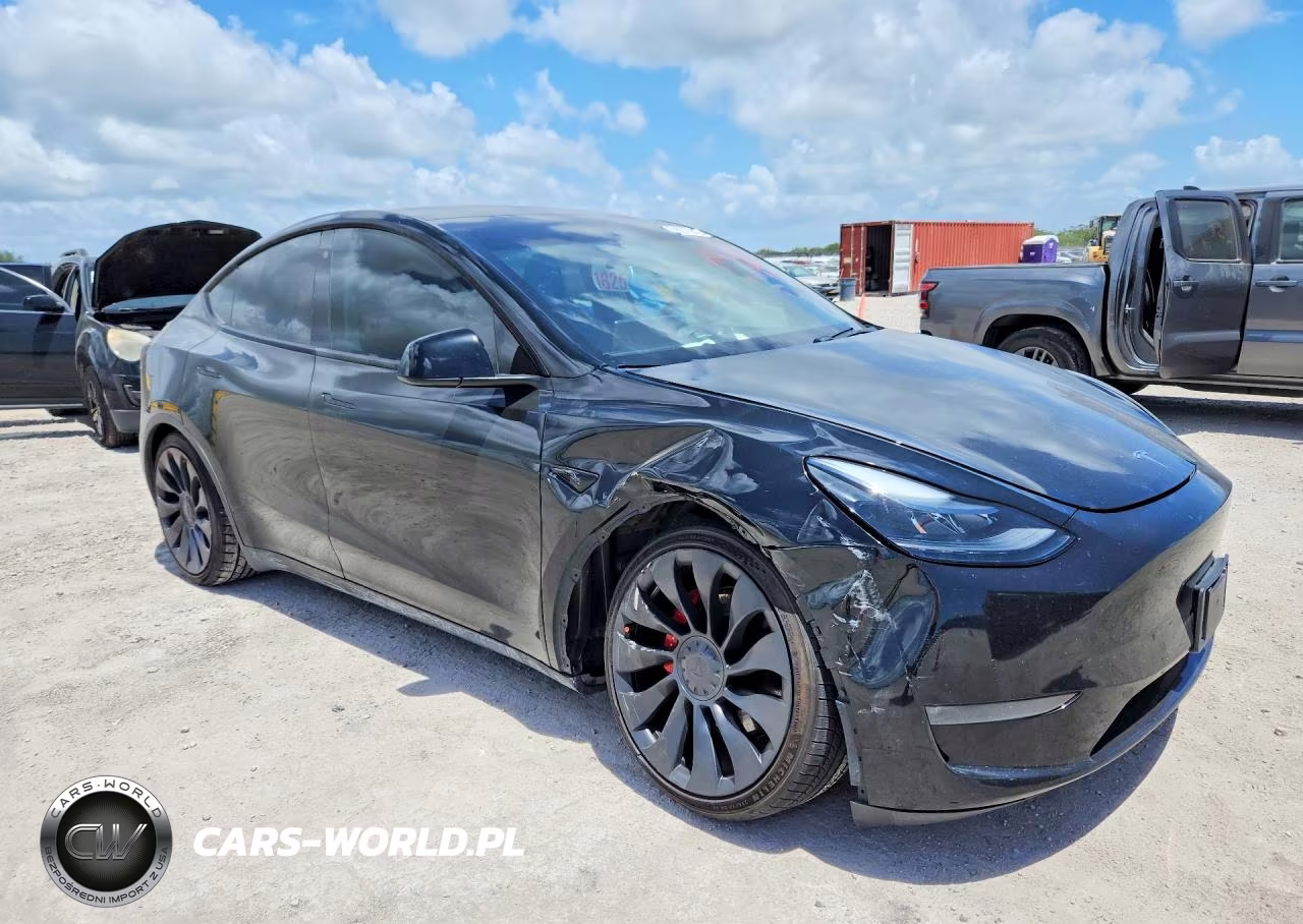 2020 Tesla Model Y VIN:5YJYGDEF8LF027911 - 4