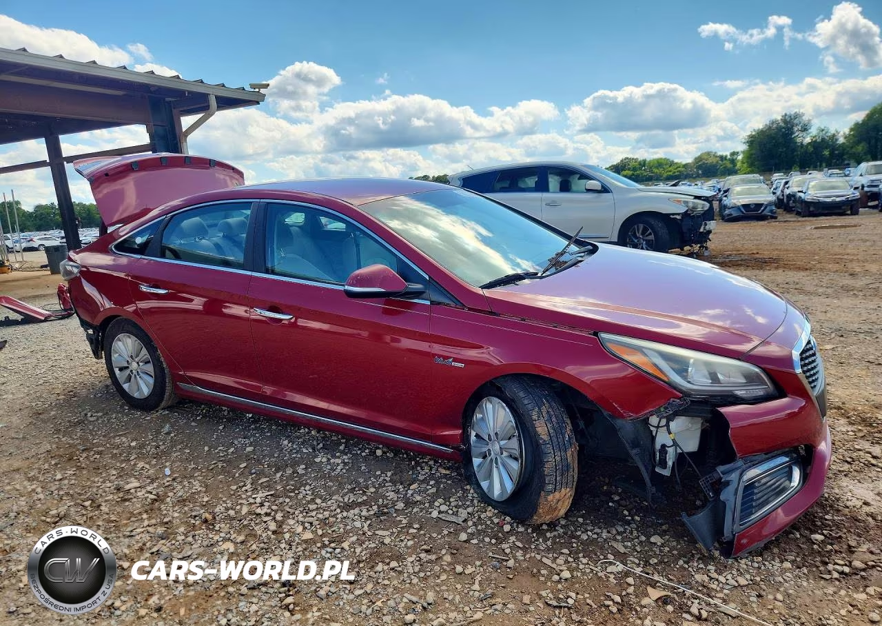 2016 Hyundai Sonata Hybrid Se VIN:KMHE24L15GA013774 - 4