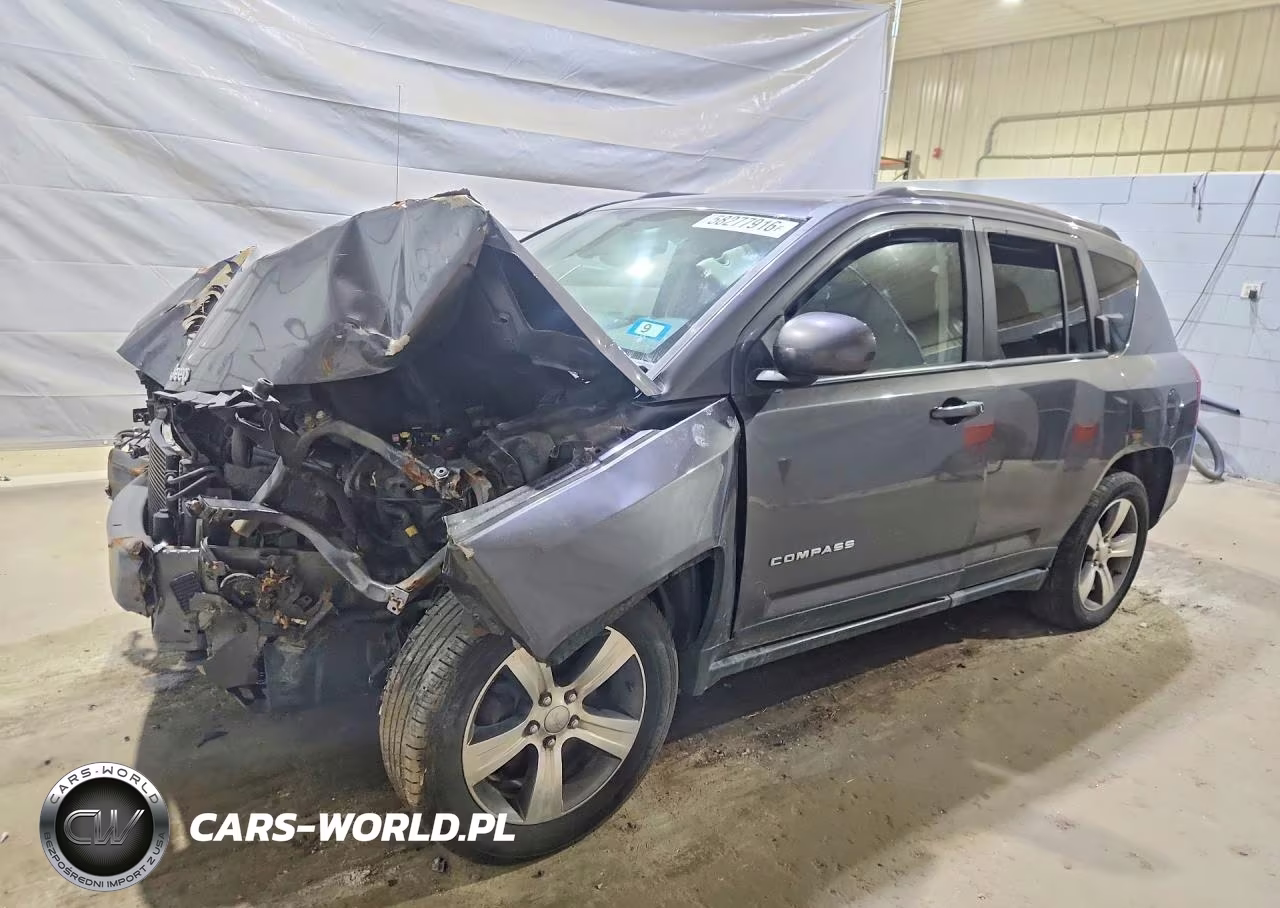 2016 Jeep Compass Latitude – zdjęcie 1 z 13