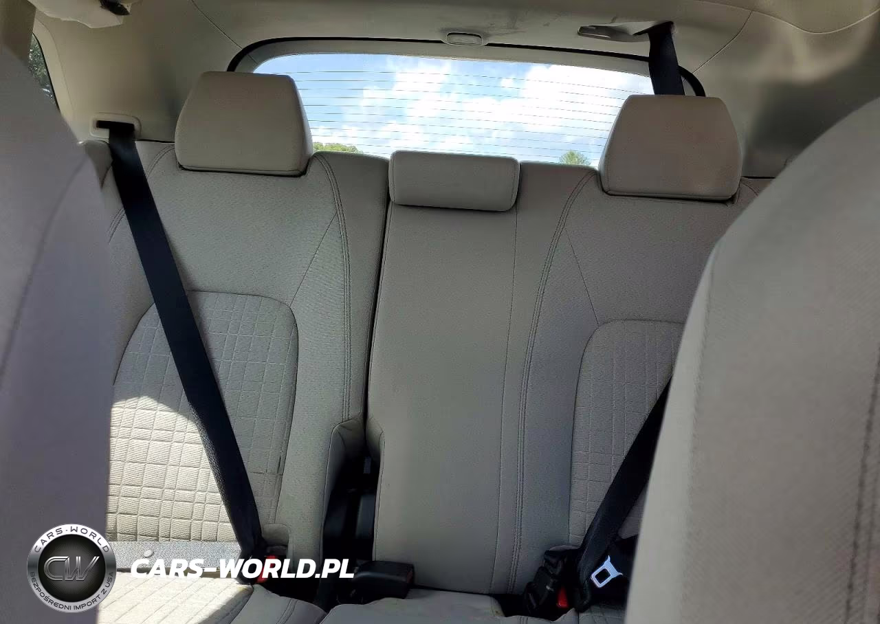 2025 Honda Hr-V Lx VIN:3CZRZ2H32SM765597 - 10