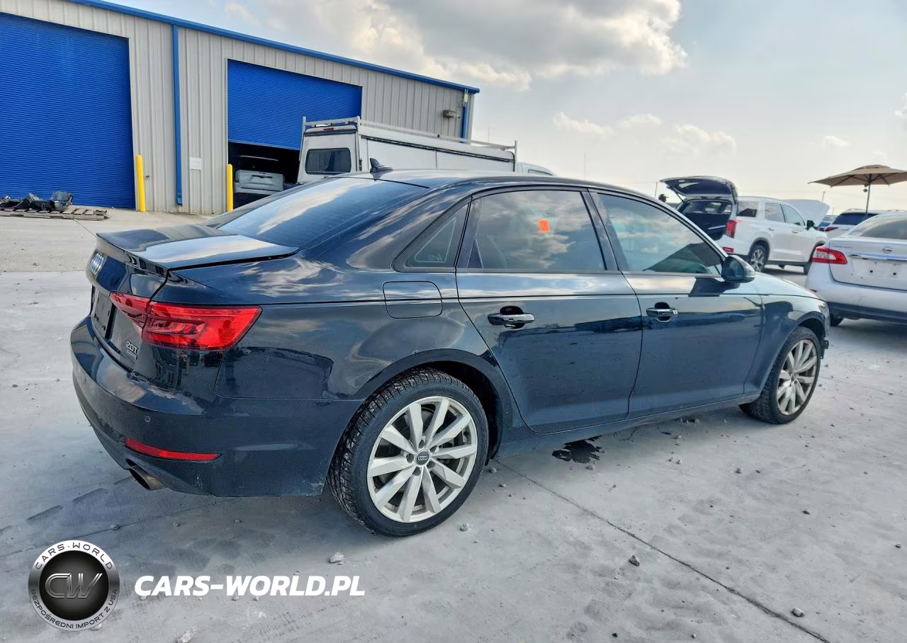 2017 Audi A4 Premium VIN:WAUANAF47HN011725 - 3