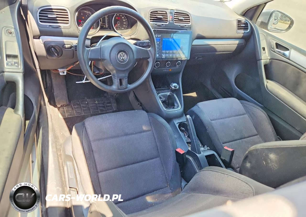 2010 Volkswagen Golf VIN:WVWAB7AJ8AW167400 - 8