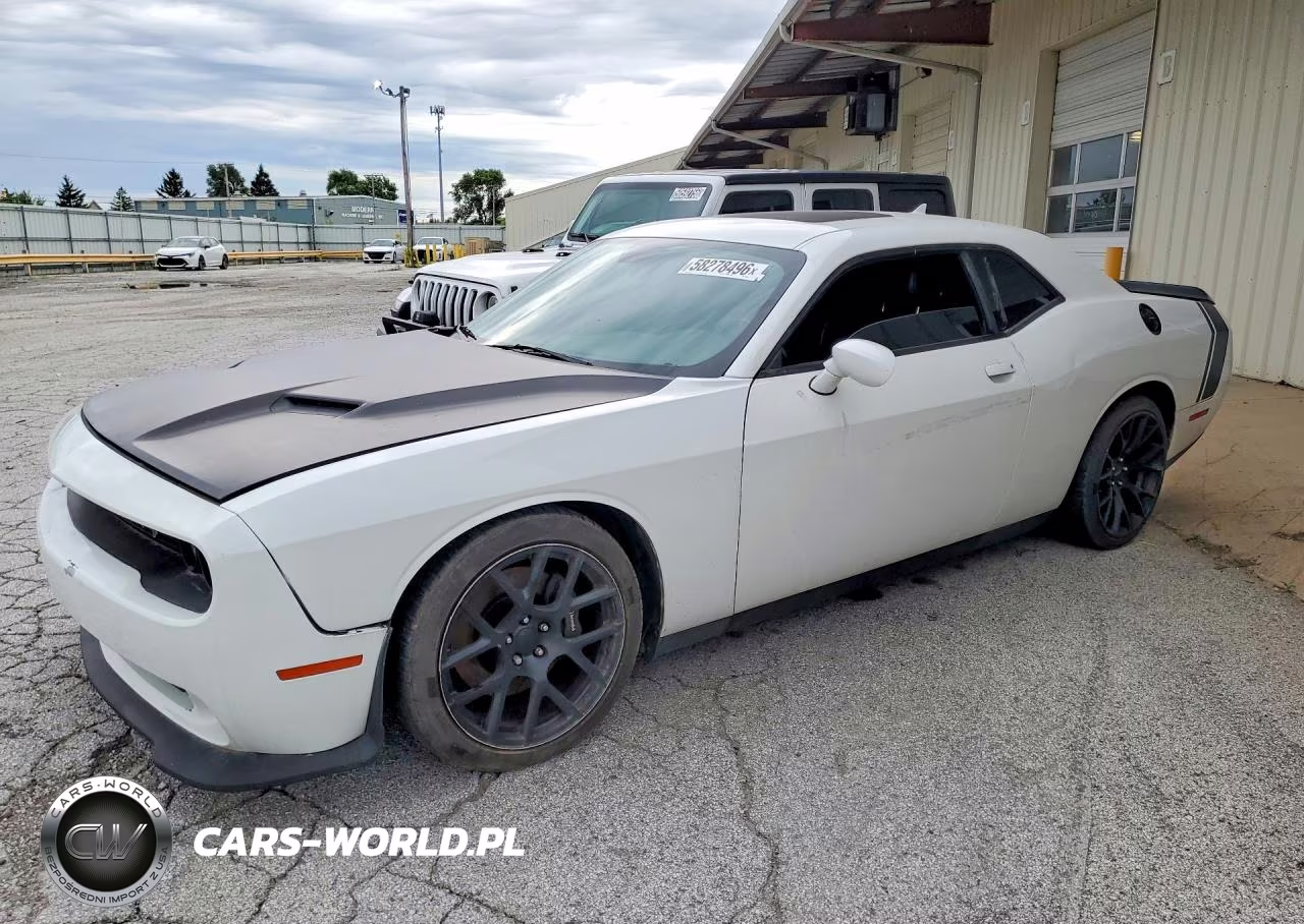 2016 Dodge Challenger R – zdjęcie 1 z 12