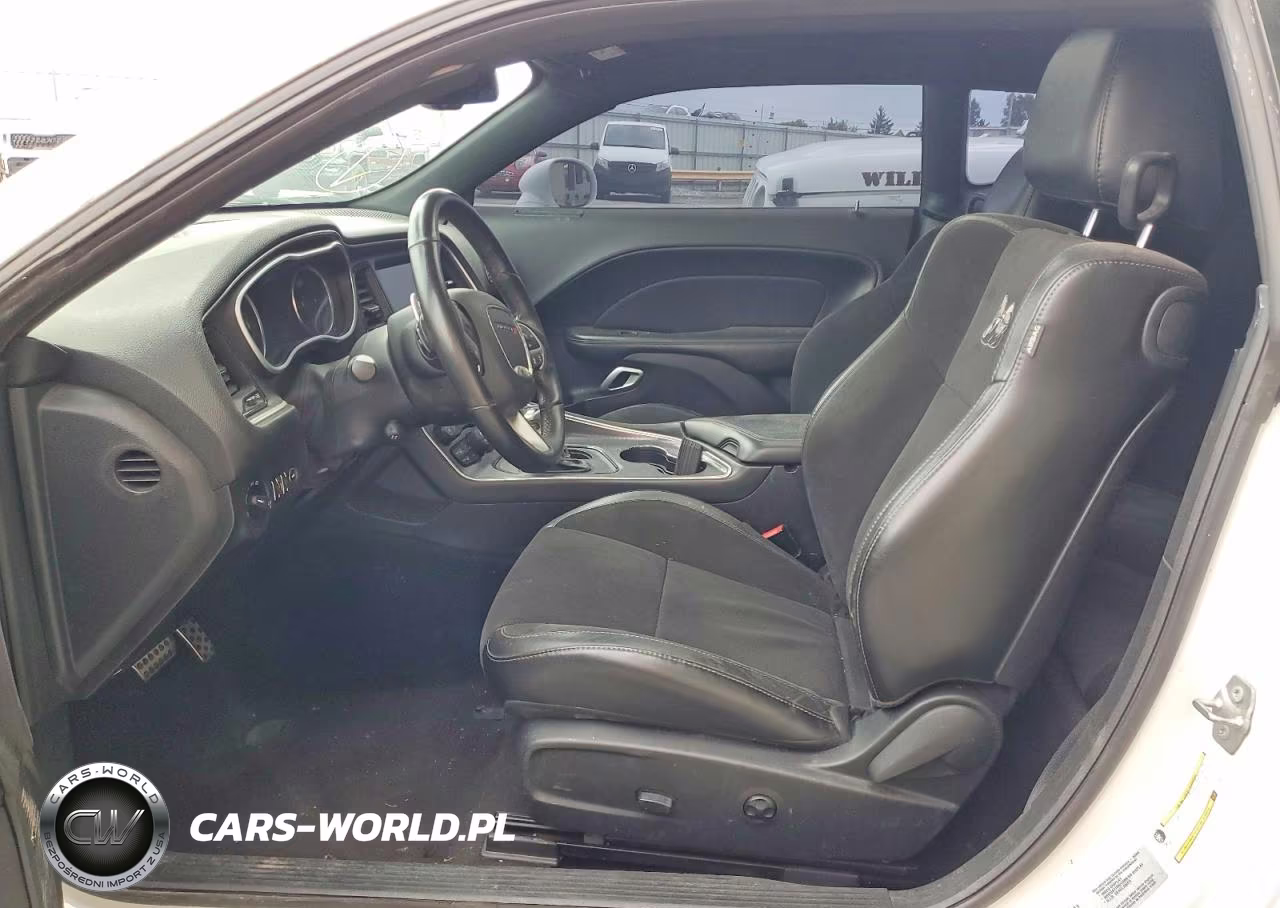 2016 Dodge Challenger R VIN:2C3CDZFJ5GH323010 - 7