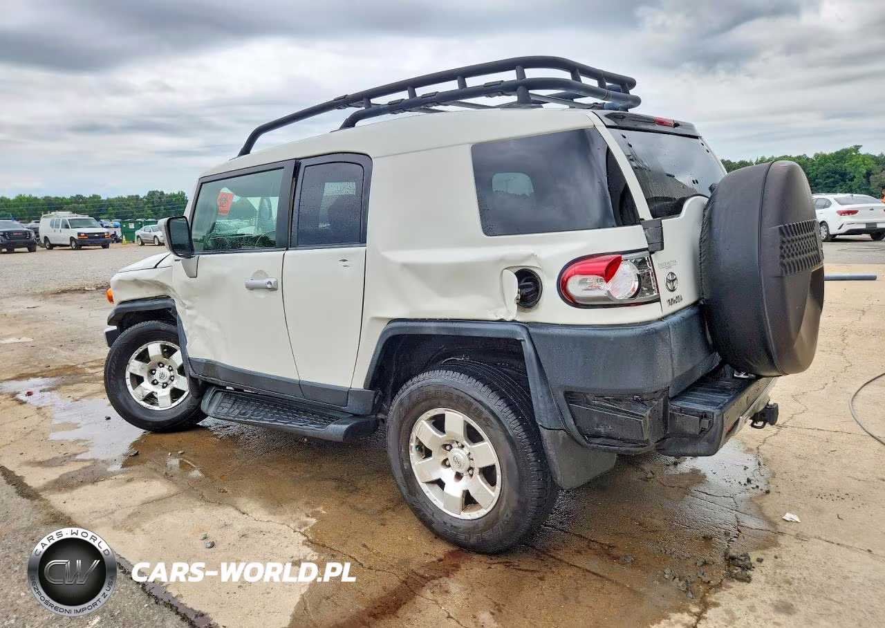 2010 Toyota Fj Cruiser Base VIN:JTEBU4BF8AK080235 - 2