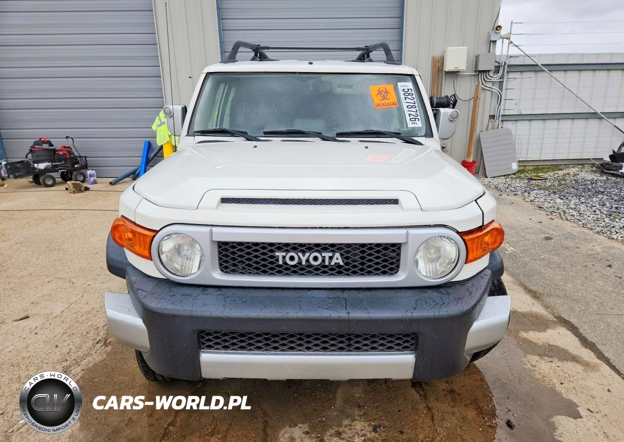 2010 Toyota Fj Cruiser Base VIN:JTEBU4BF8AK080235 - 5