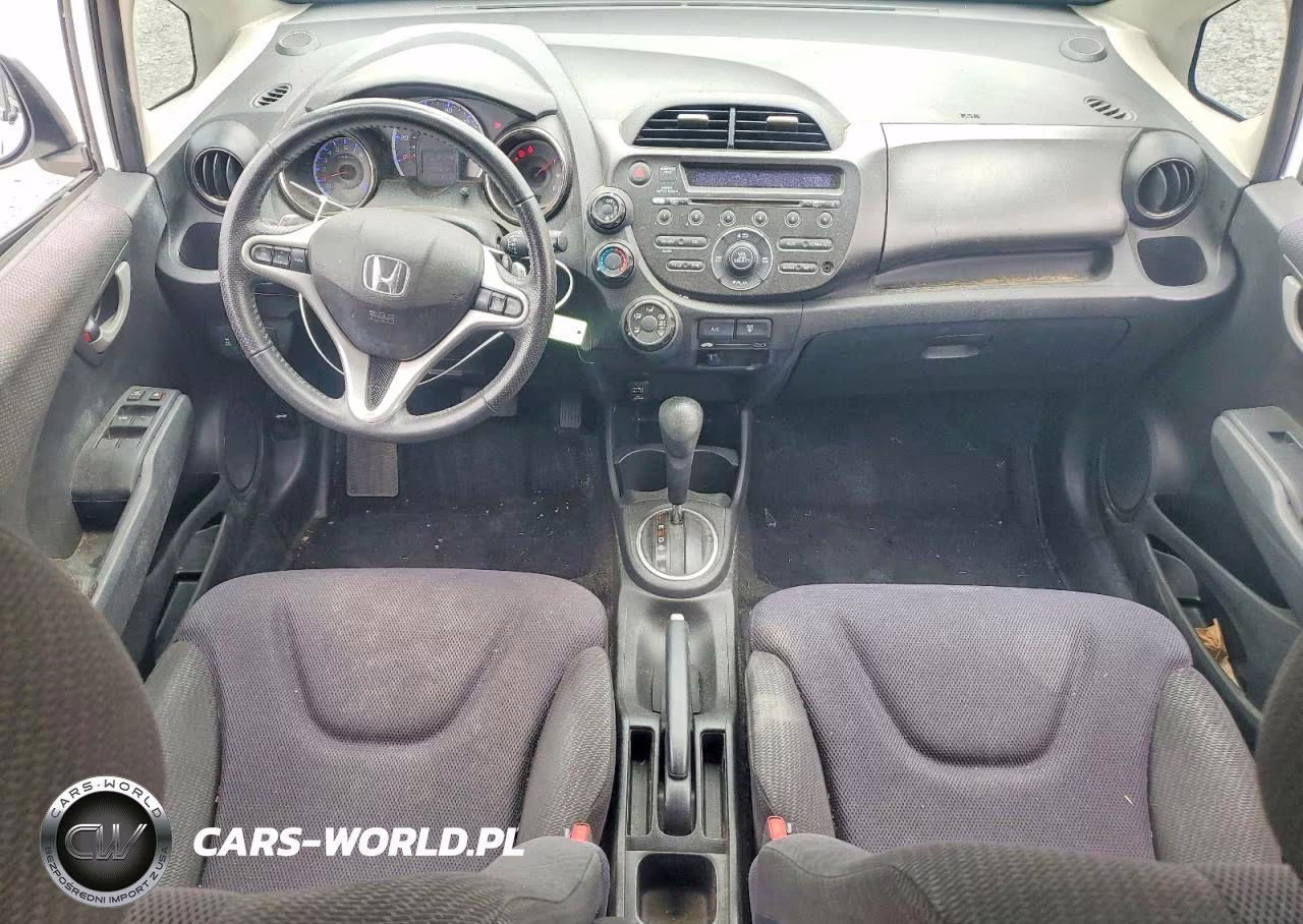 2012 Honda Fit Sport VIN:JHMGE8H59CC017931 - 8