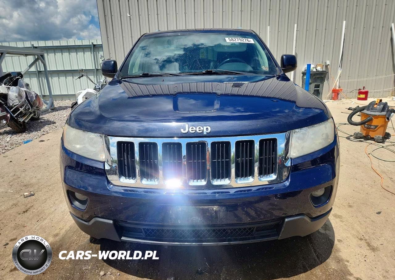 2012 Jeep Grand Cherokee Laredo VIN:1C4RJFAG4CC201244 - 5