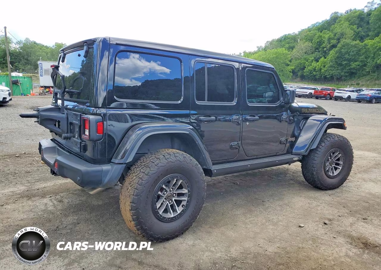 2023 Jeep Wrangler Rubicon 392 VIN:1C4JJXSJ6PW515902 - 3