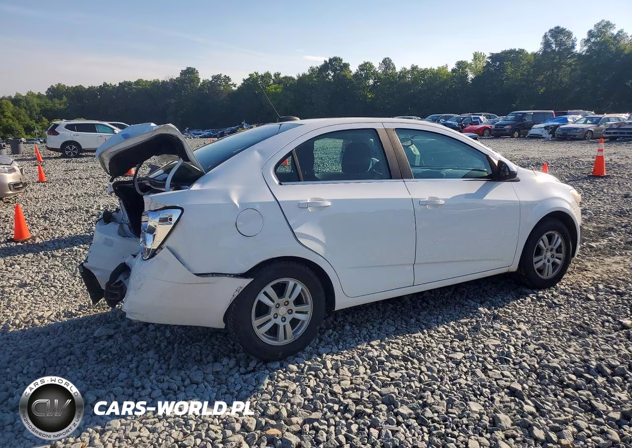 2015 Chevrolet Sonic Lt VIN:1G1JC5SH0F4138188 - 3