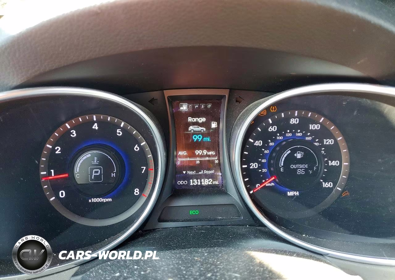 2013 Hyundai Santa Fe Sport 2.4L VIN:5XYZUDLB8DG105255 - 9