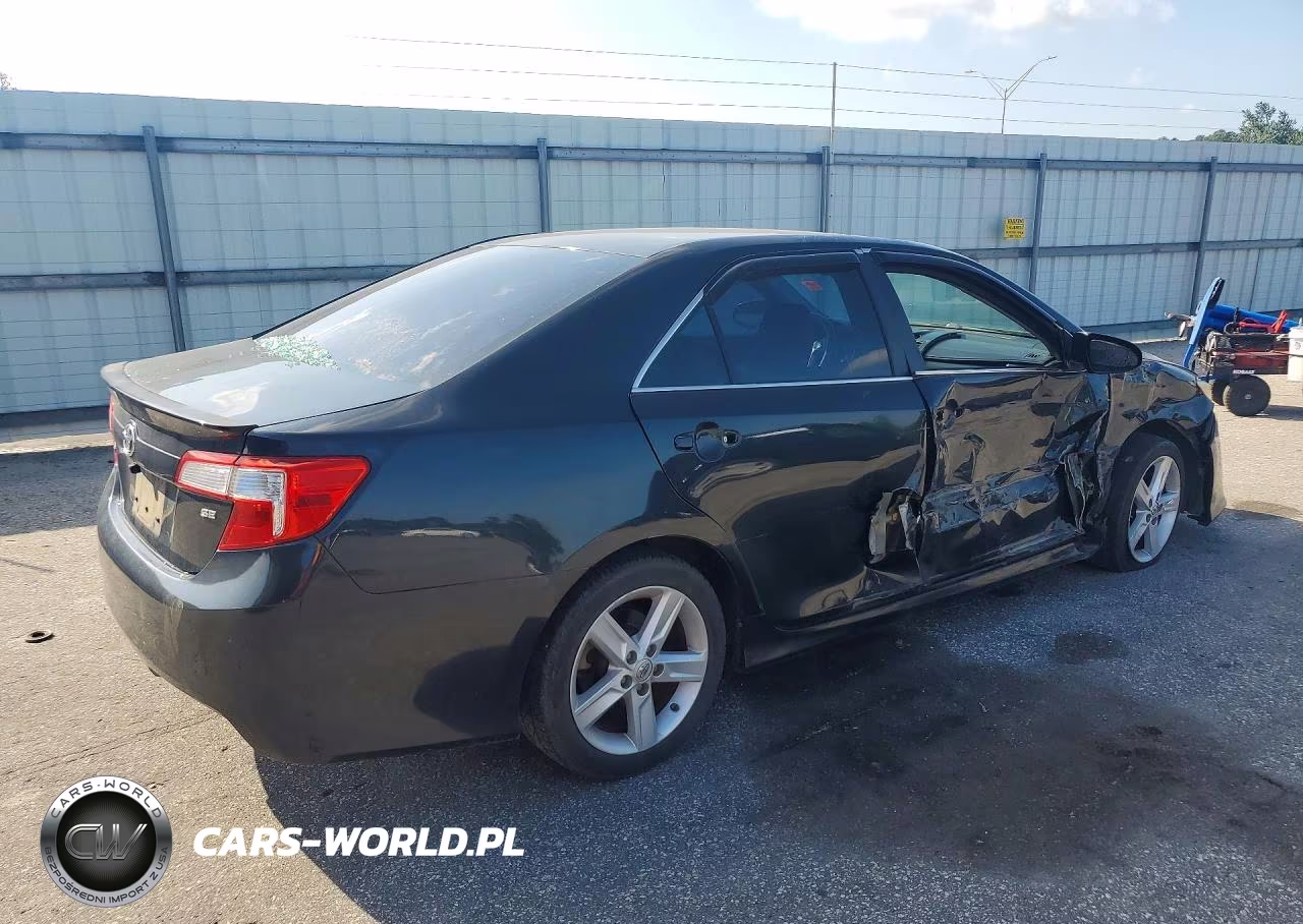 2014 Toyota Camry Se VIN:4T1BF1FK8EU419487 - 3