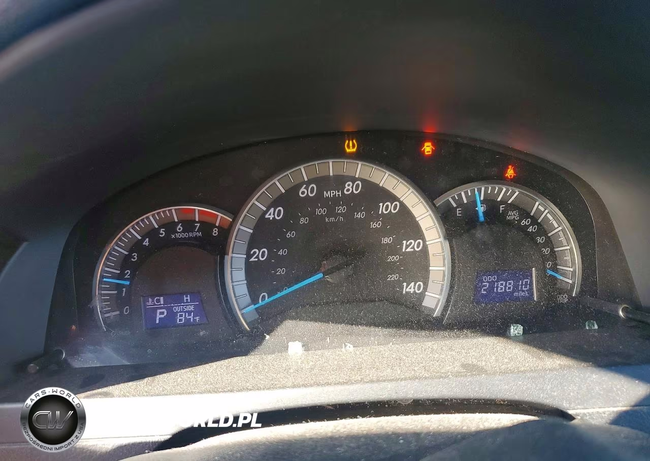 2014 Toyota Camry Se VIN:4T1BF1FK8EU419487 - 9