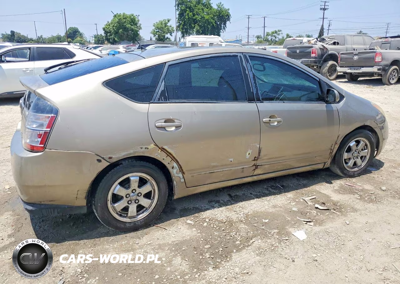 2005 Toyota Prius Base VIN:JTDKB20U753020107 - 3