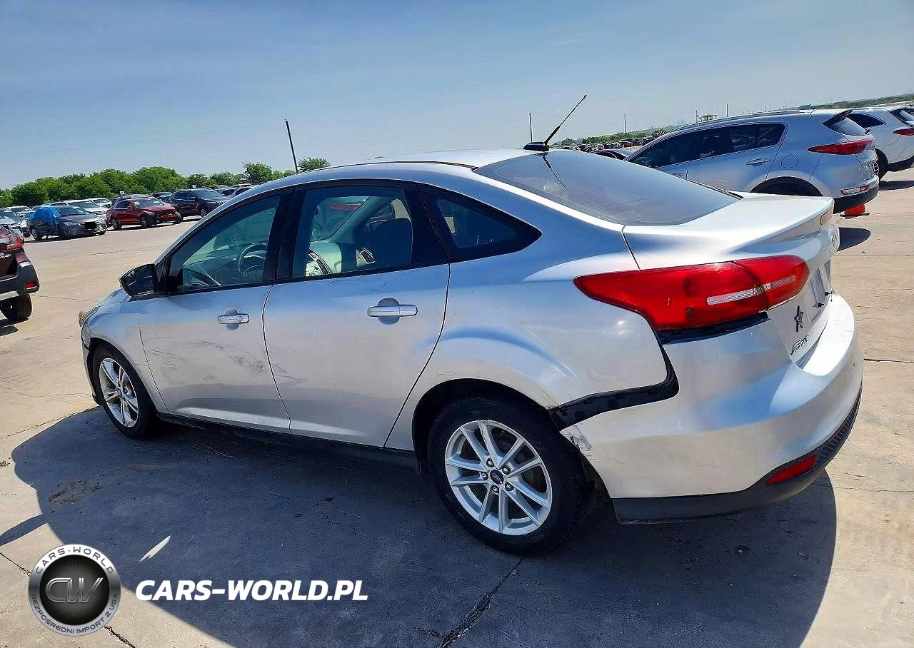 2015 Ford Focus Se VIN:1FADP3F23FL340649 - 2