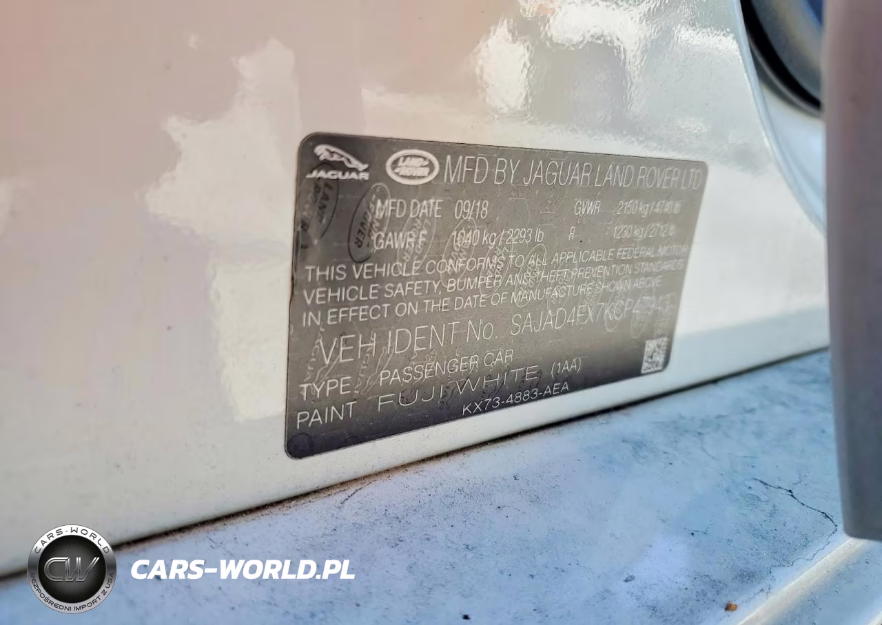 2019 Jaguar Xe 25T Premium VIN:SAJAD4FX7KCP47943 - 12