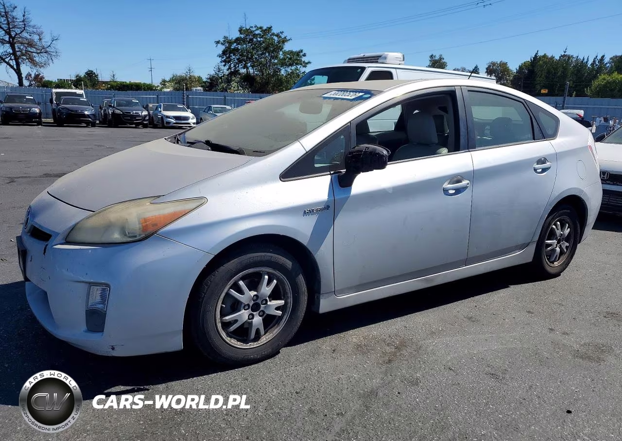 2010 Toyota Prius Iv – zdjęcie 1 z 12