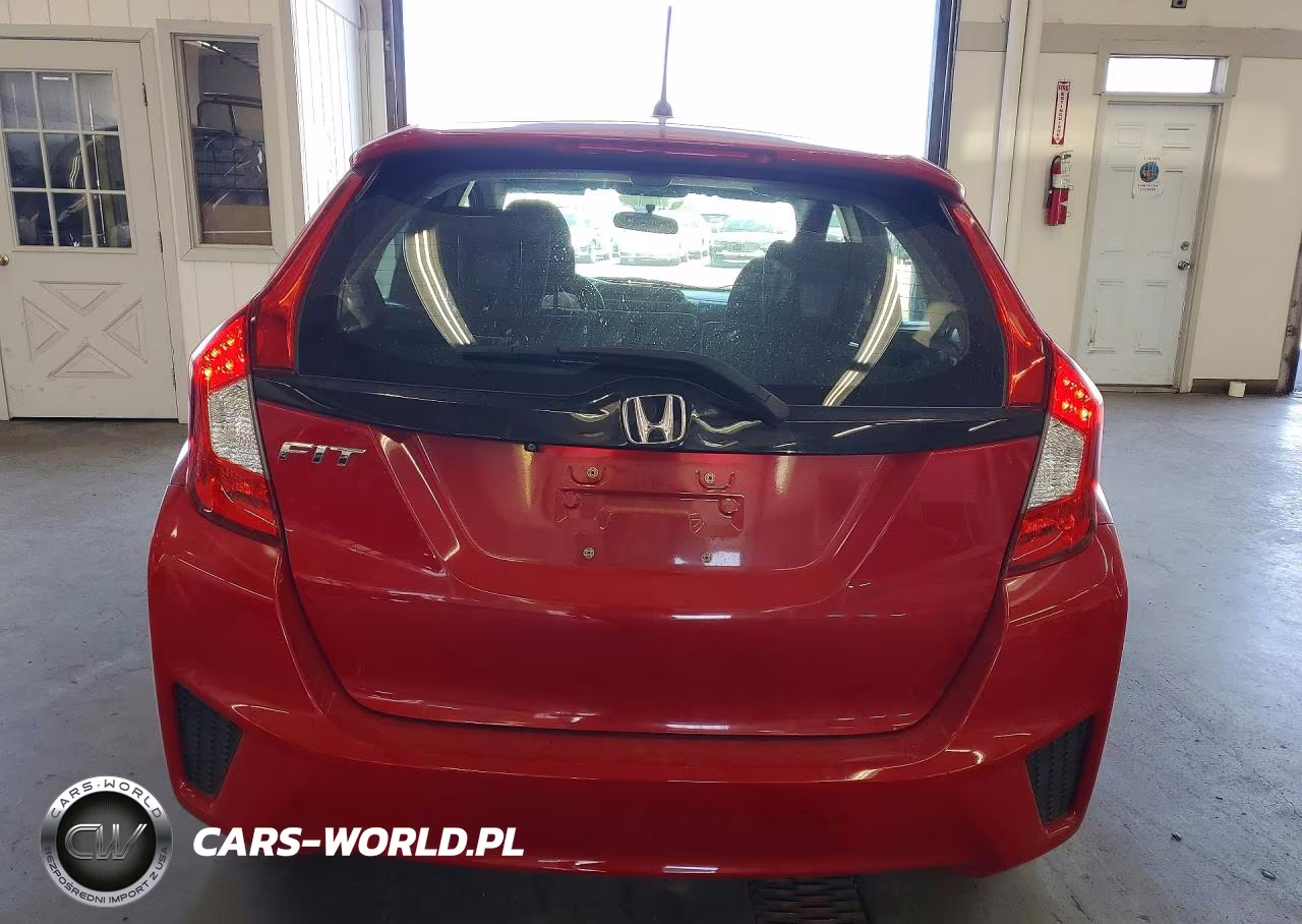 2015 Honda Fit Lx VIN:3HGGK5H58FM760075 - 6