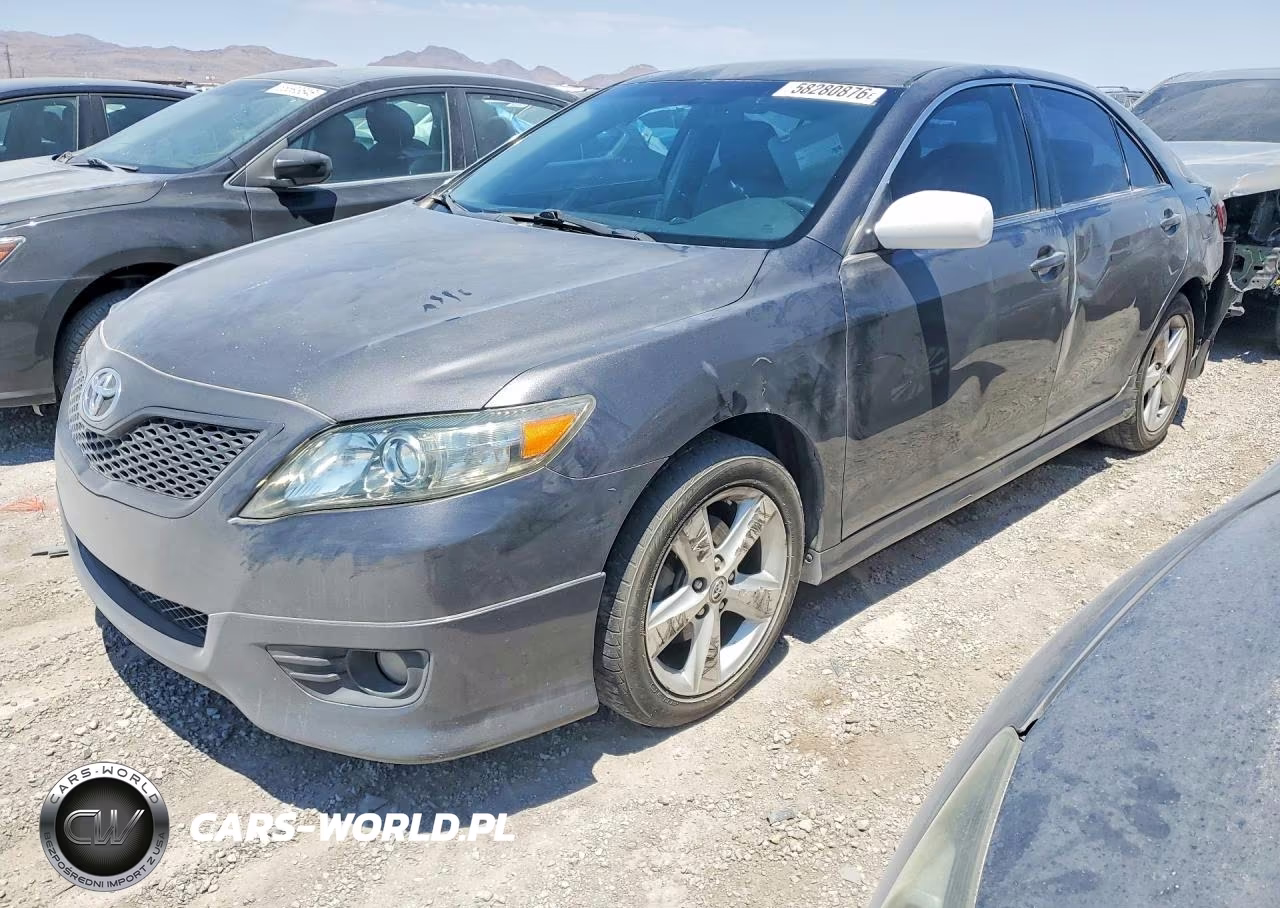 2011 Toyota Camry Se – zdjęcie 1 z 13