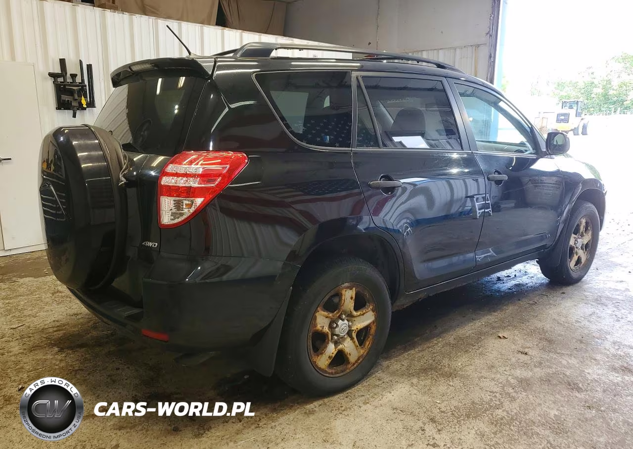 2010 Toyota Rav4 Base VIN:JTMBF4DV1AD035743 - 3