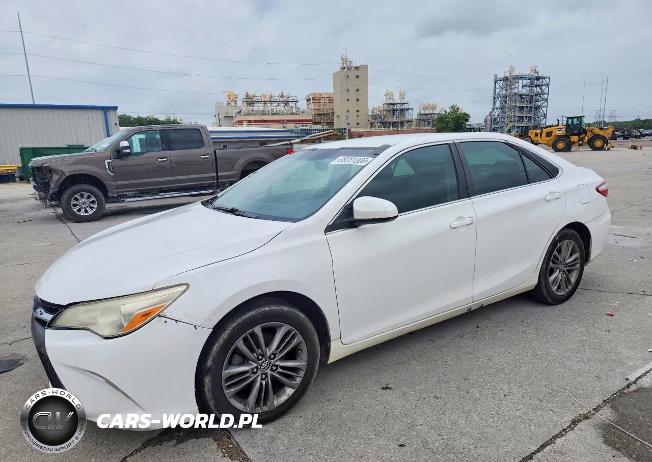 2015 Toyota Camry Se – zdjęcie 1 z 12