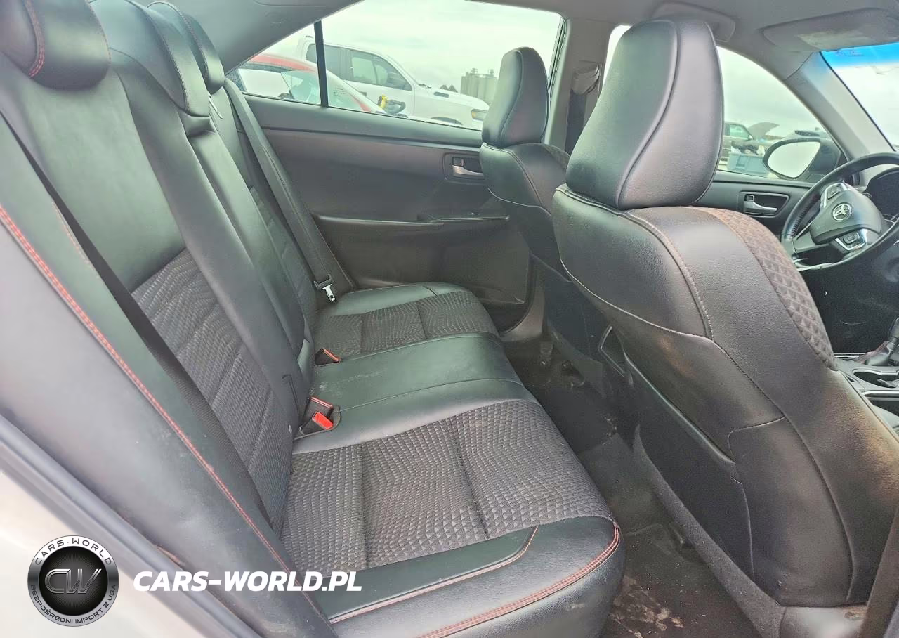 2015 Toyota Camry Se VIN:4T1BF1FK2FU064219 - 10