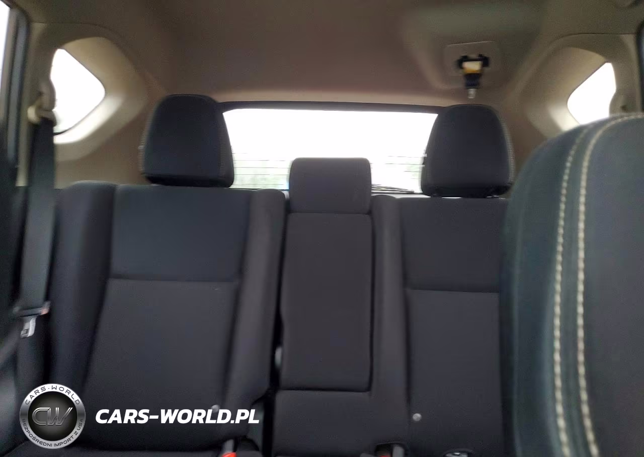 2014 Toyota Rav4 Xle VIN:2T3RFREV3EW133952 - 10