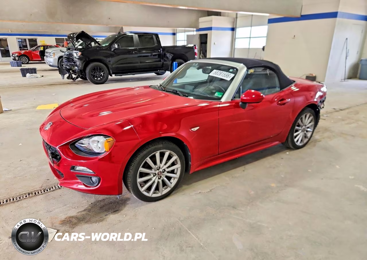 2020 Fiat 124 Spider Classica – zdjęcie 1 z 12
